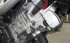HONDA VTR 250 Gen. 2 MC33