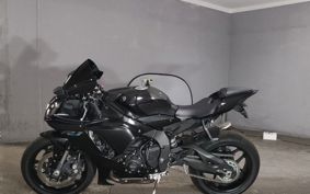 YAMAHA YZF-R1 2022 RN65J