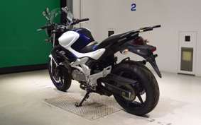 SUZUKI GLADIUS 2010 VK58A
