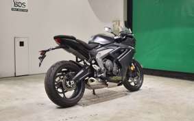 TRIUMPH DAYTONA 660 2025
