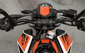 KTM 250 DUKE JPE40