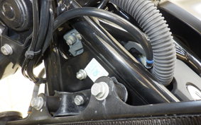 HUSQVARNA SVARTPILEN 401 2023