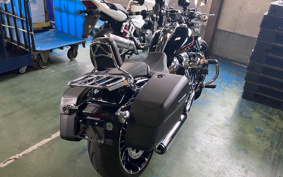 HARLEY  HARLEY FXBR 2023 YEZ