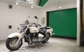 YAMAHA DRAGSTAR 1100 CLASSIC 2001 VP13J