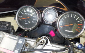 SUZUKI GSF1200 1998 GV75A