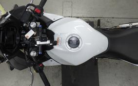 SUZUKI GSX250RA