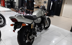 YAMAHA XJR1200 1995 4KG