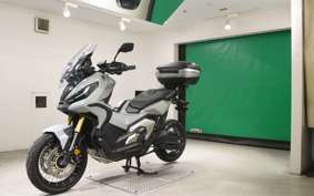 HONDA X-ADV 750 2024 RH10
