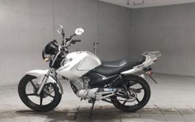 YAMAHA YBR125 RE05