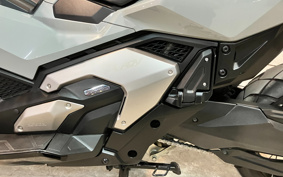 HONDA X-ADV 750 2023 RH10