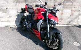 DUCATI  DUCATI  STREET  FIGHTER V2 2023 3F00