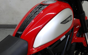 DUCATI  DUCATI  SCRAMBLER  ICON  2017 K102