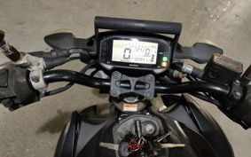 SUZUKI GSX-S125 DL32B