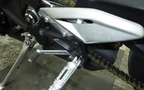 TRIUMPH STREET TRIPLE MOTO 2023