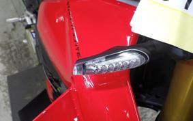 DUCATI STREETFIGHTER V4 S 2025