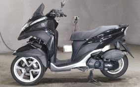 YAMAHA TRICITY 125 SE82J