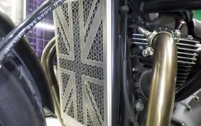 TRIUMPH STREET TWIN 2021