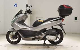 HONDA PCX 125 2004 JF56