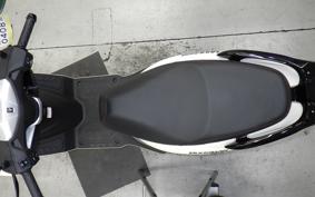 SUZUKI BURGMANｽﾄﾘｰﾄ125EX EA23M