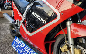 SUZUKI GSX-R750 1987 GR71G