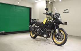 SUZUKI Vｽﾄﾛｰﾑ1000XTA 2021 VU51A