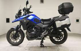 SUZUKI Vｽﾄﾛｰﾑ250A 1998