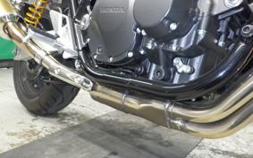 HONDA CB1300SF SUPER FOUR SP 2025 SC54