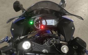 YAMAHA YZF-R25 RG10J