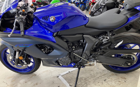 YAMAHA YZF-R7 2024 RM39J