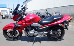 SUZUKI GSR250 GJ55D