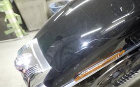 HARLEY FLHT 1450 2005