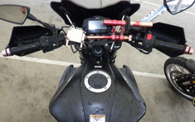 SUZUKI ｼﾞｸｻｰ250 ED22B