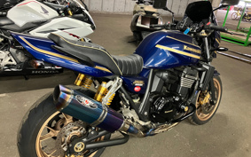 KAWASAKI ZRX1200 DAEG 2016 ZRT20D