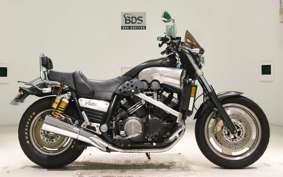 YAMAHA VMAX