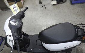 HONDA TACT-4ﾍﾞｰｼｯｸ AF79