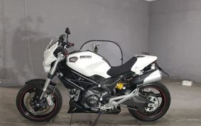 DUCATI MONSTAR 696 2010 M500AA