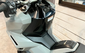 HONDA X-ADV 750 2025 RH21