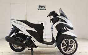 YAMAHA TRICITY 125 SE82J