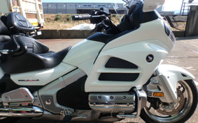 HONDA  GOLDWING < AIRBAG * NAVIGATION > 2013 SC68