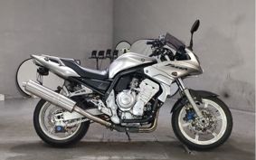 YAMAHA FZS1000 FAZER 2003 RN06