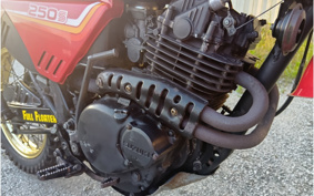 SUZUKI DR250 S SJ41A