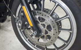 HARLEY XL883RI 2015