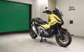 HONDA X-ADV 750 2018 RH21