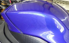 YAMAHA YZF-R1 2015