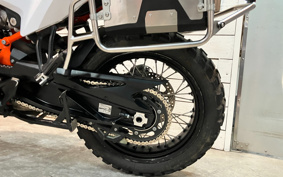KTM 890 ADVENTURE	 R 2023 TR640
