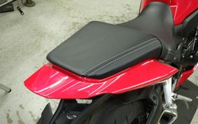 HONDA CB650R E-Clutch 2026 RH17