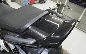 HONDA CB1300SF SUPER FOUR Gen. 3 2025 SC54