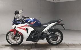 HONDA CBR250R MC41