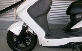 YAMAHA CYGNUS 125 X SE44J