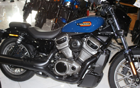 HARLEY  HARLEY RH975S NIGHT  STAR  2023 ZF1